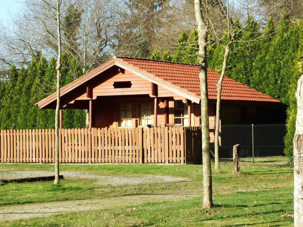 Bungalow Camping Los Manzanos سانتا كروز دي أوليروس الغرفة الصورة